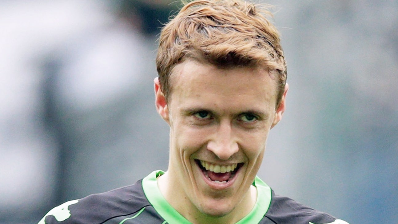 Wolfsburg chief reveals interest in Monchengladbach striker Kruse