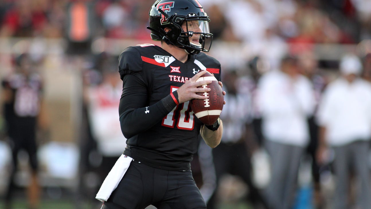 Bowman throws 3 TDs, Texas Tech tops UTEP 38-3 with strong D
