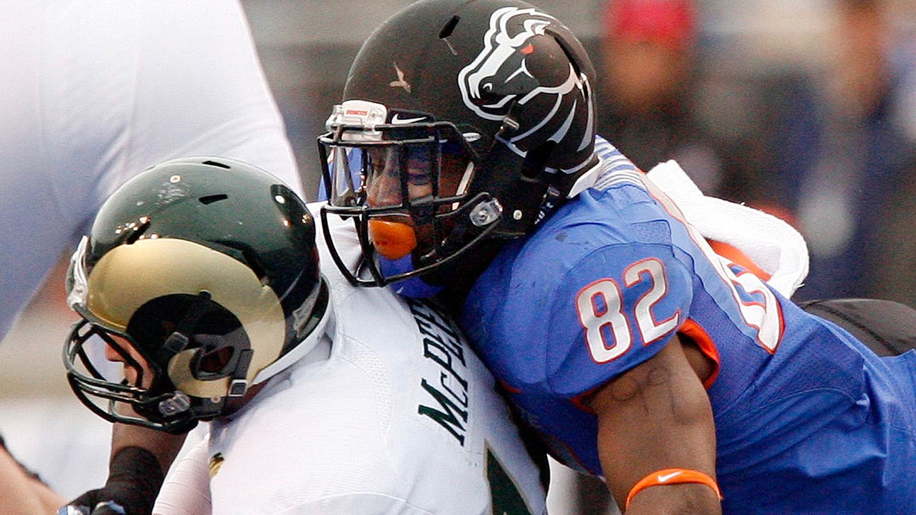 Petersen refutes Briles' claim, says he shared info on convicted player's troubled past