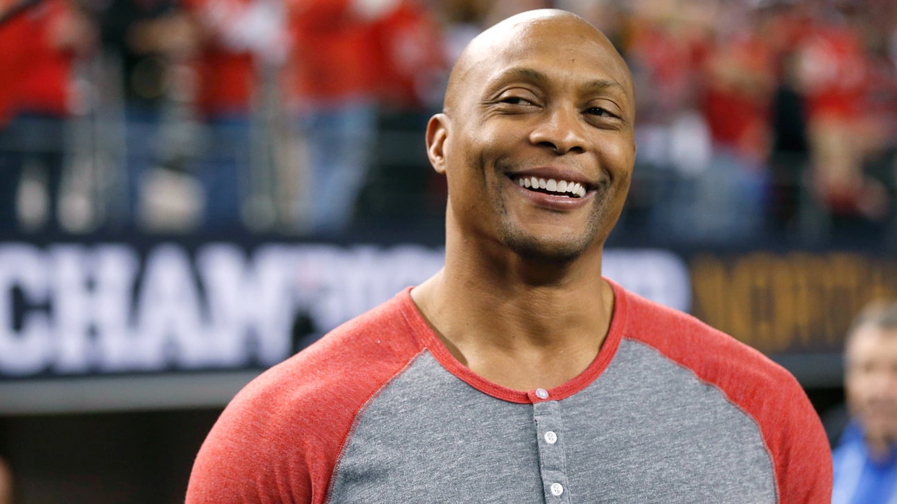 Eddie George thinks Titans are headed in right direction
