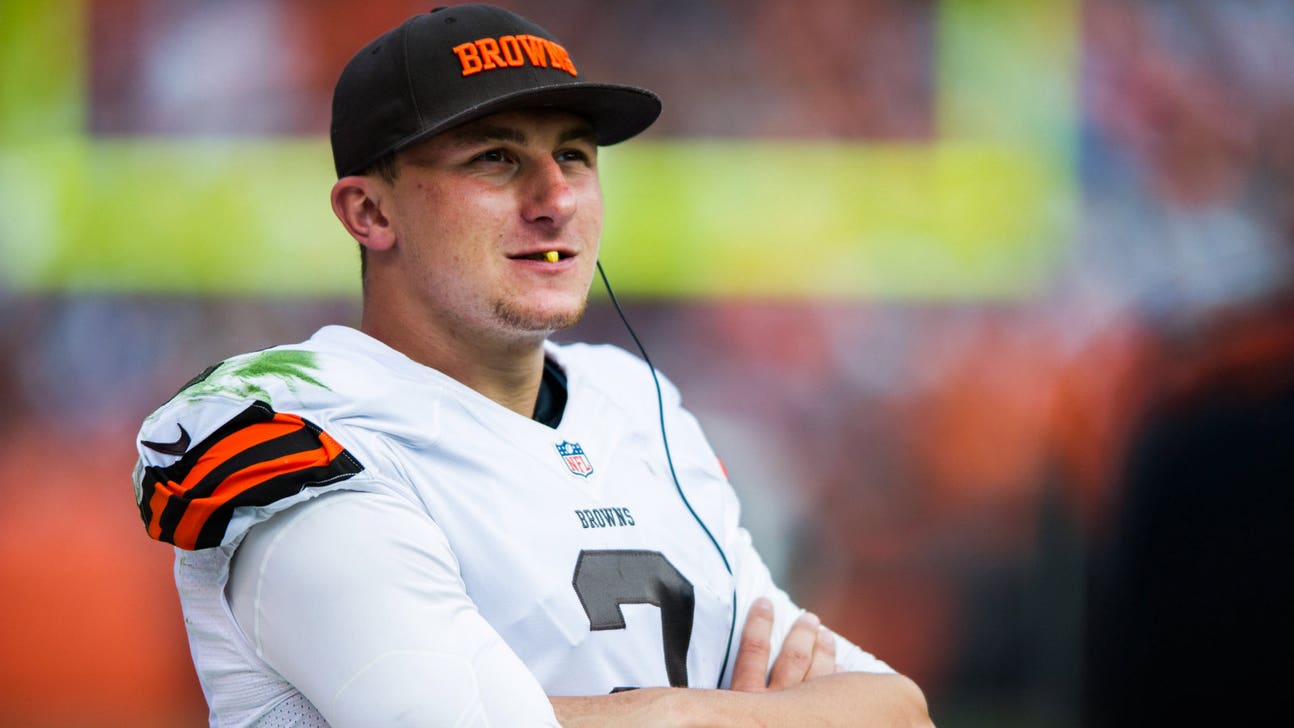 Johnny Manziel posts his phone number on Twitter