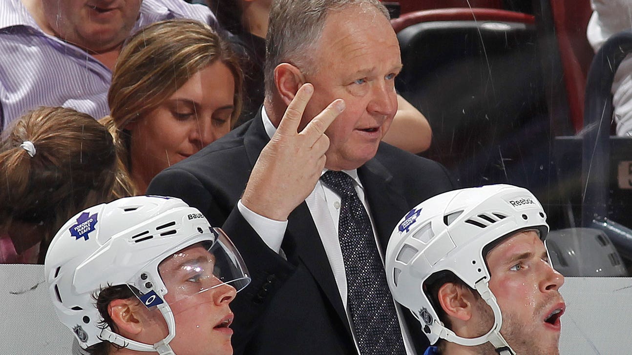 Report: No teams inquiring about former Leafs' coach Randy Carlyle's services