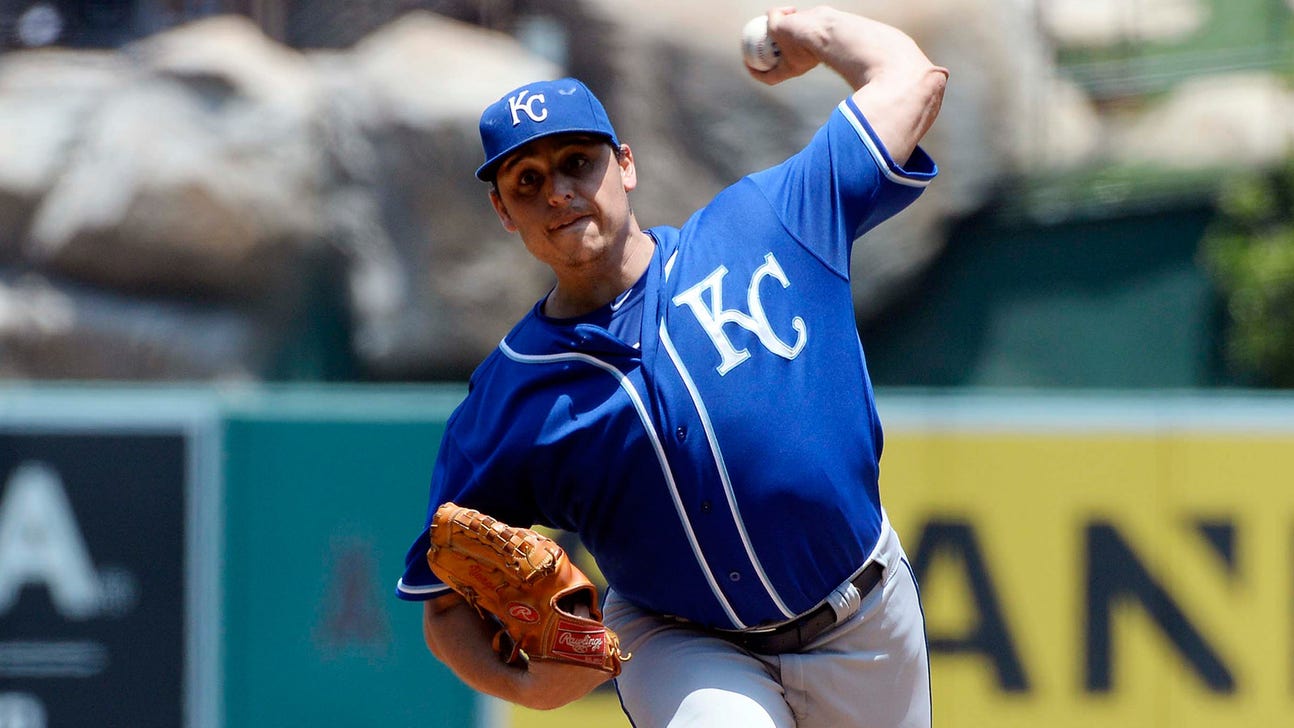 Royals place lefty Jason Vargas on DL after appendectomy
