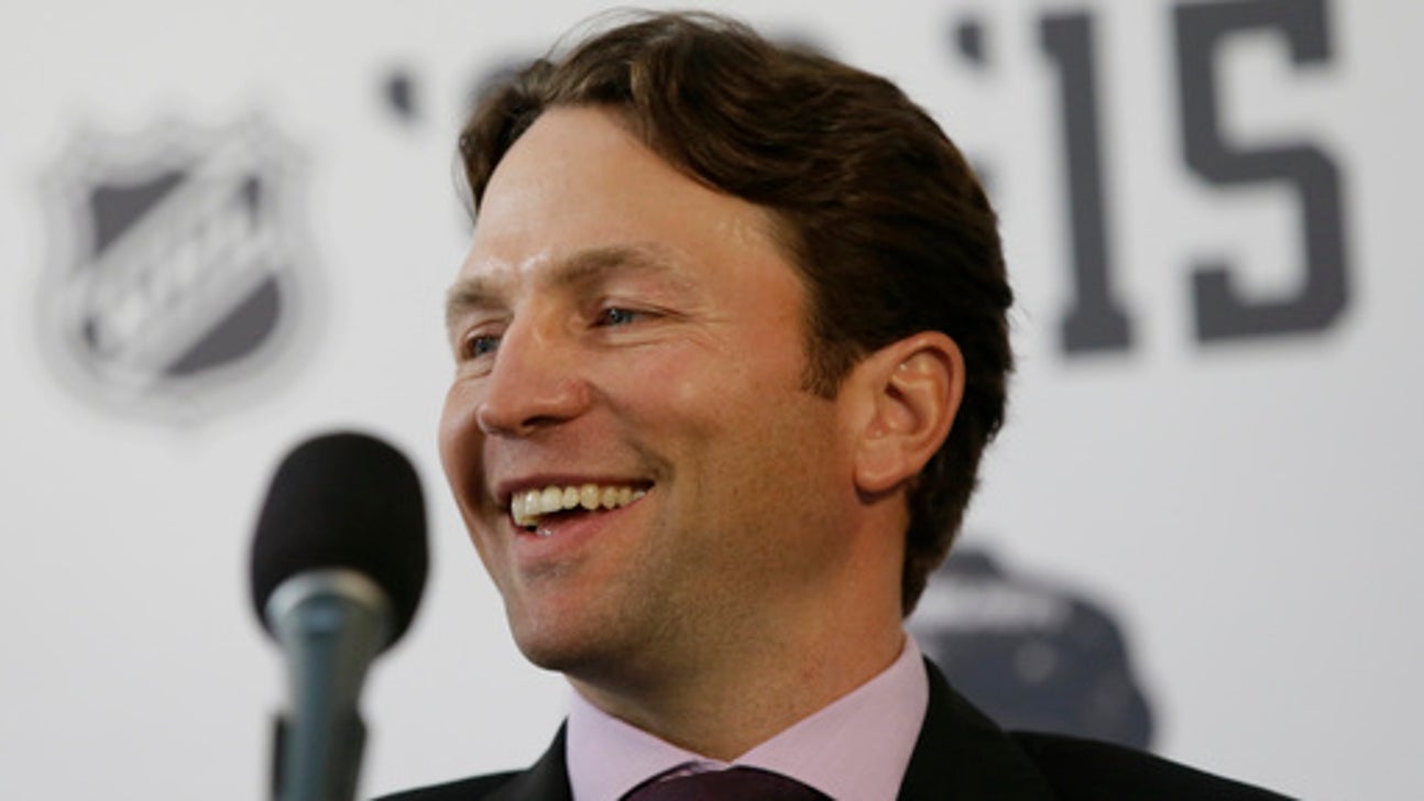 Brenden Morrow retires with Stars after 15-year career