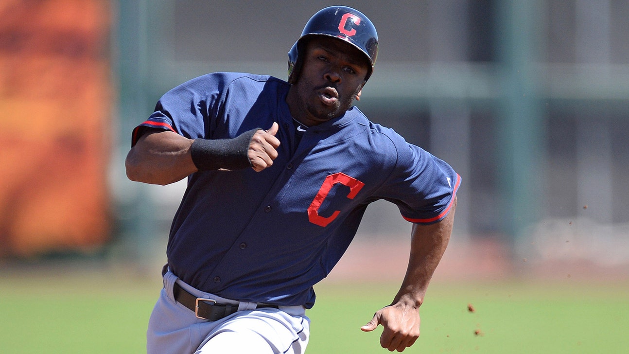 Indians CF Bourn exits game early with hamstring issue