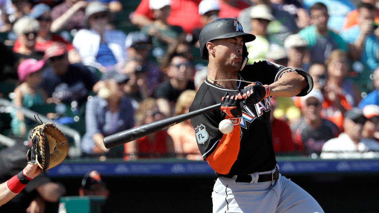 Giancarlo Stanton, Christian Yelich combine for 3 RBI against Cardinals