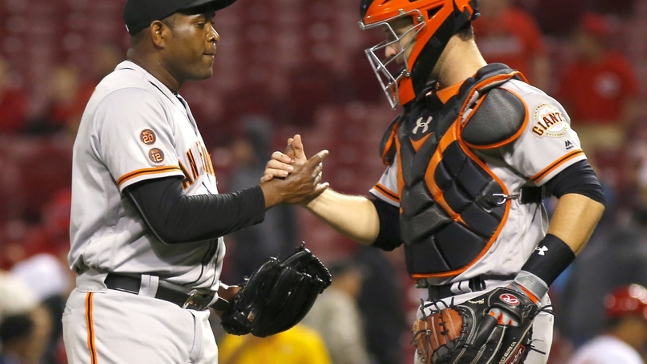 San Francisco Giants: Buster Posey is Staying at Catcher