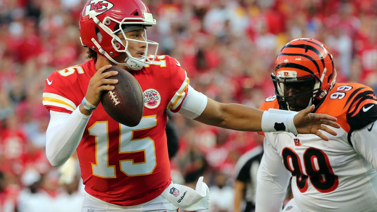 Mahomes' wise slide in preseason opener demonstrates growth, maturity