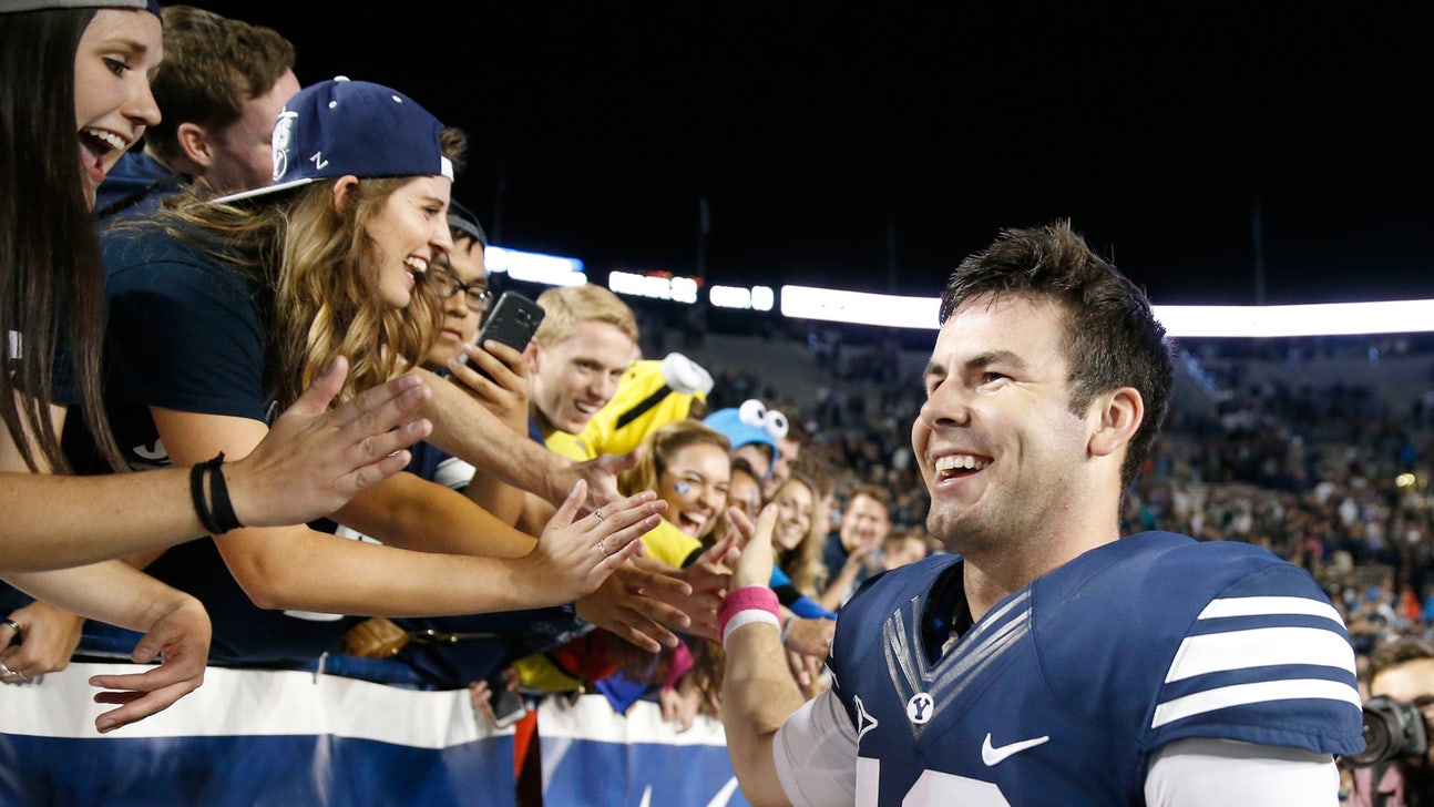 BYU's Mangum leads big fourth-quarter rally to beat Cincinnati