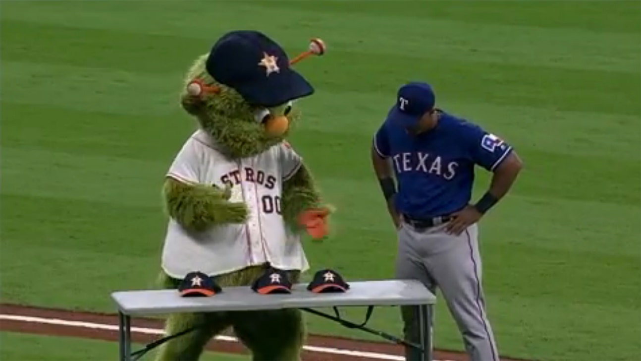 Adrian Beltre was not having ANY of the Houston Astros' mascot's pregame antics