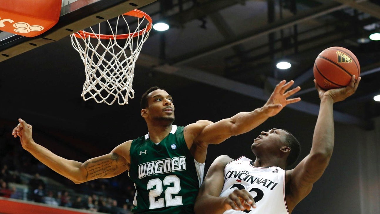 Cincinnati pounds Wagner 72-48