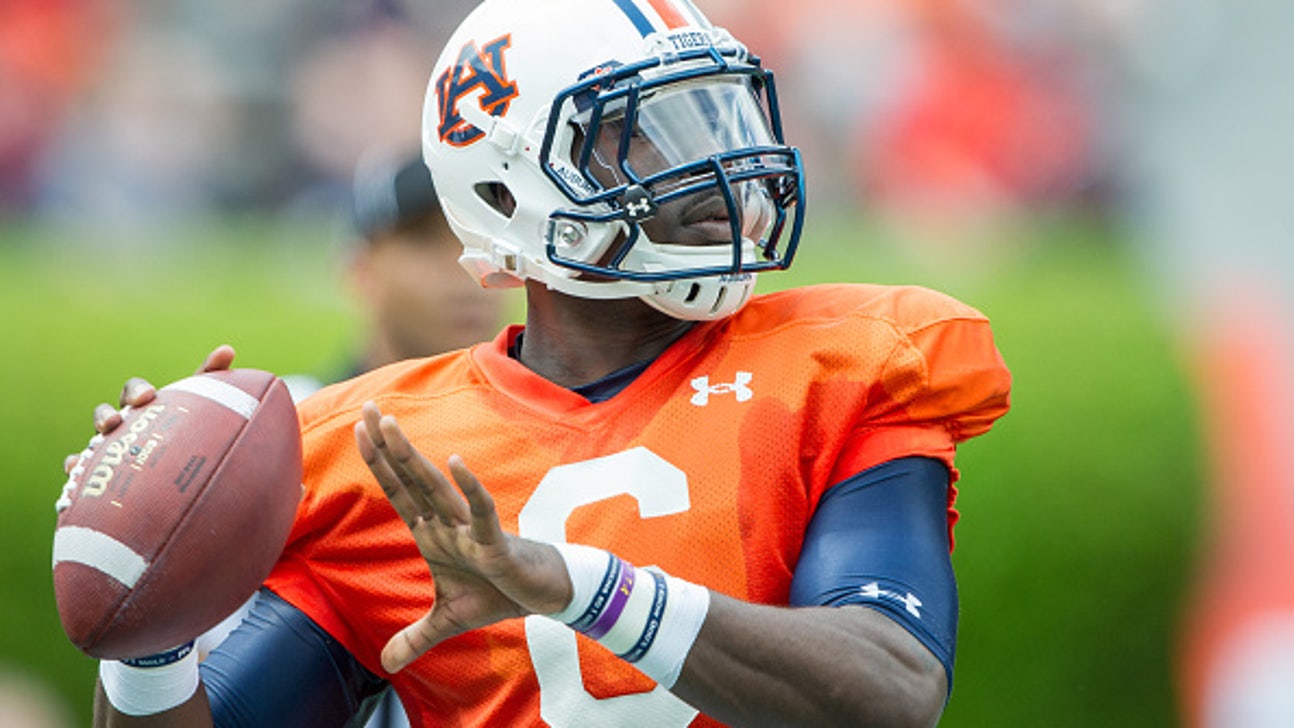 Jeremy Johnson looks the part as Auburn hits the practice field