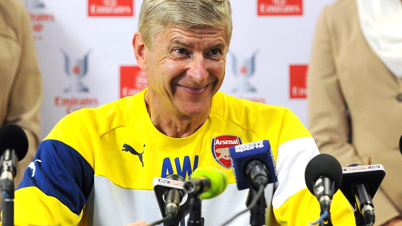 Arsene Wenger proud of Arsenal's trophyless years