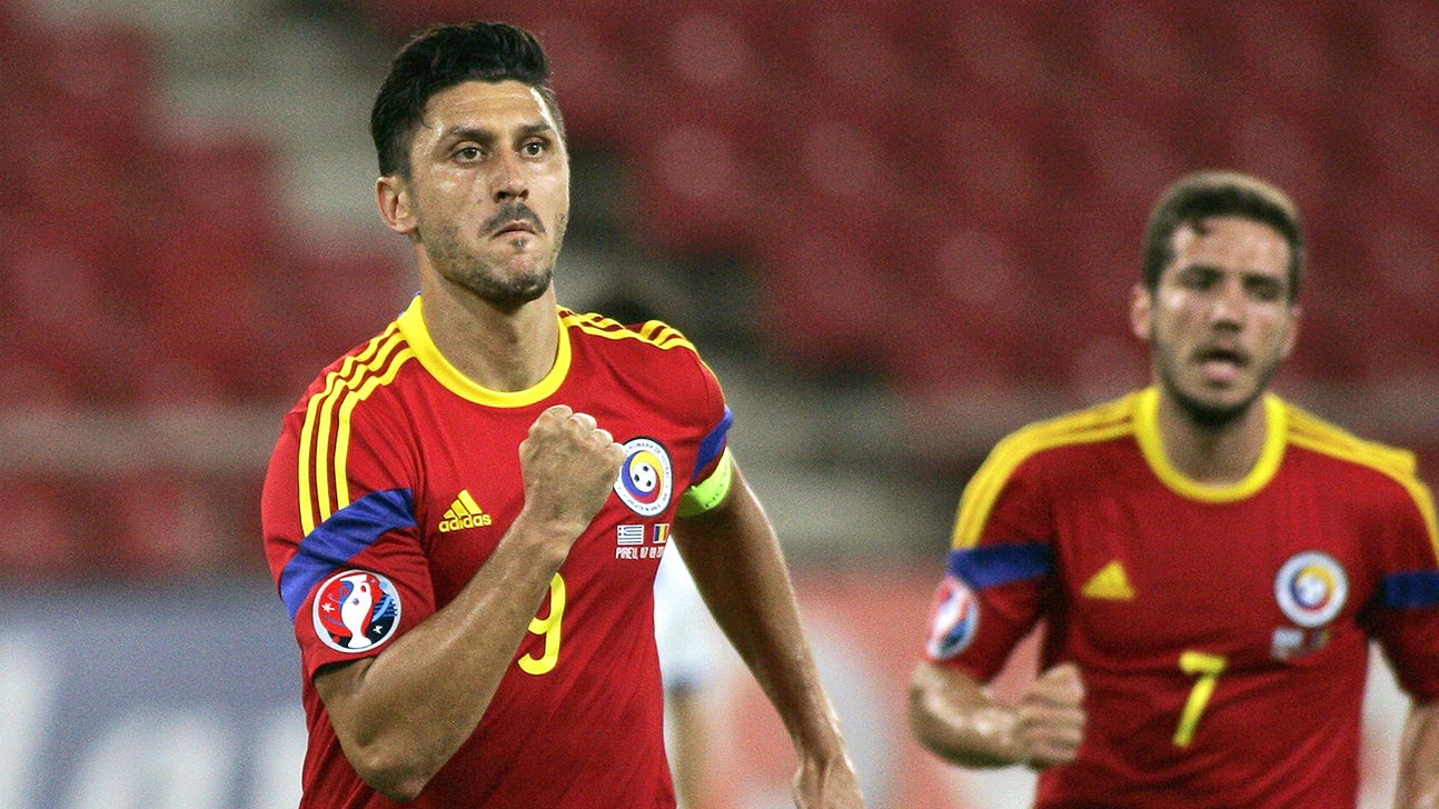 Host Greece lose to 10-man Romania in Euro 2016 qualifier