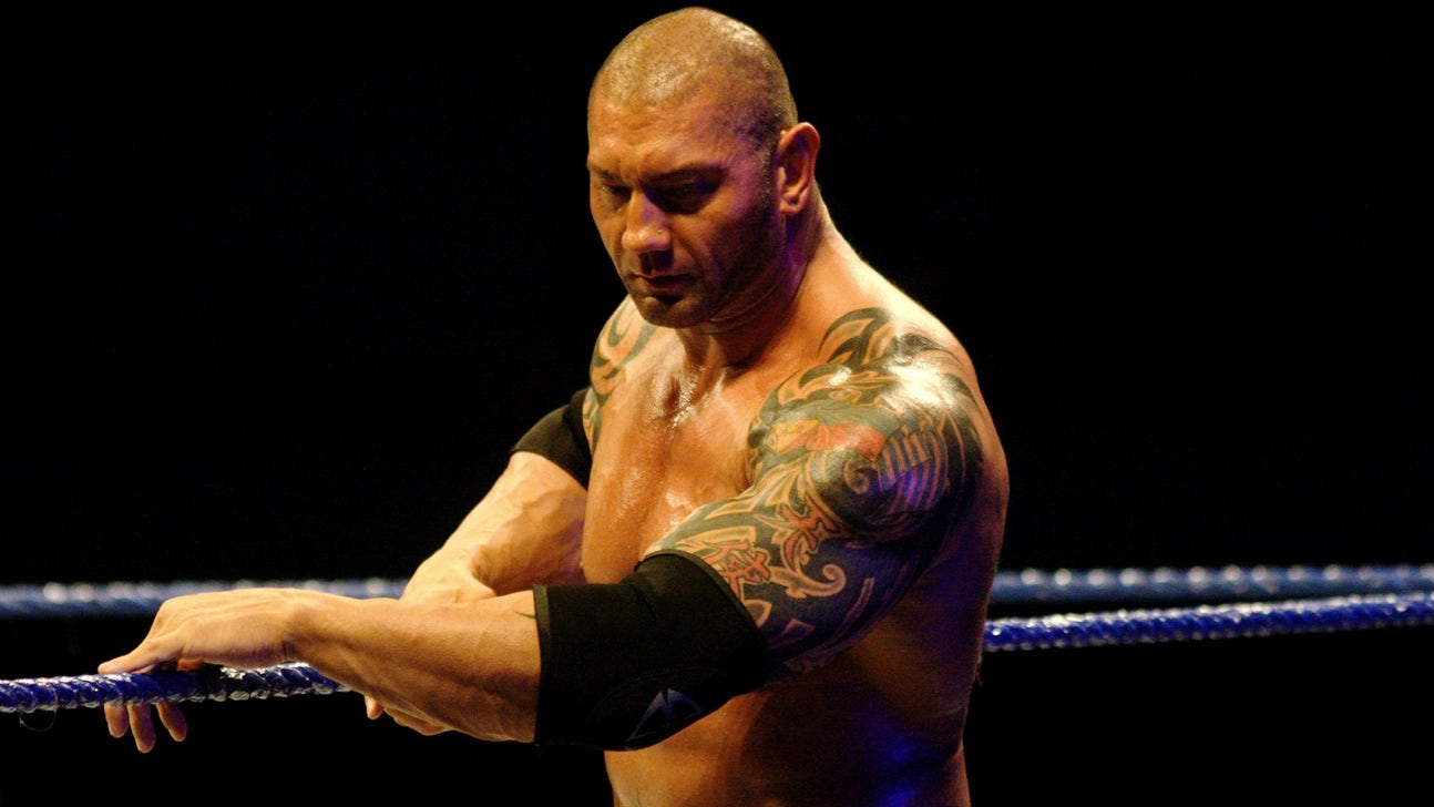 Former WWE star Batista taught Chris Pratt how to powerbomb Anna Faris