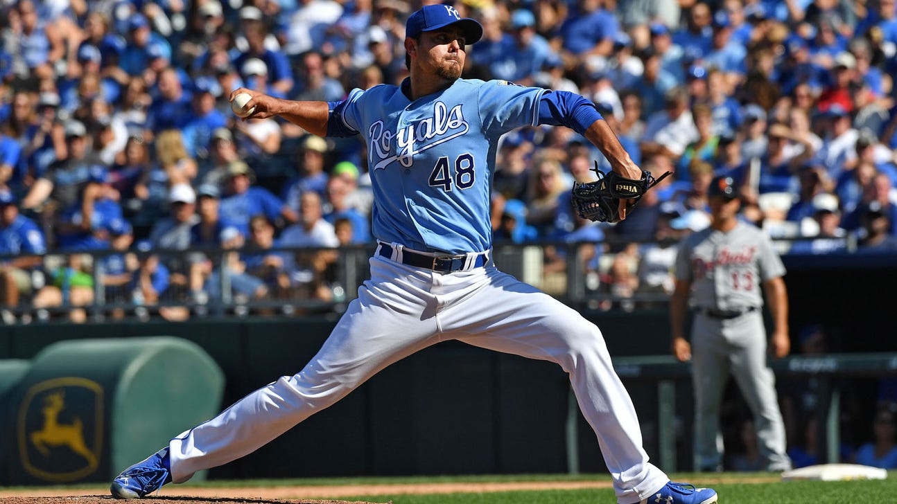 Royals can't hold on after late comeback, lose 6-5 to Tigers