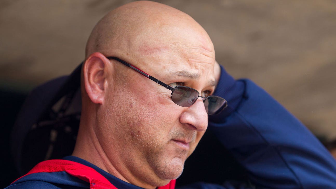 Francona's reaction to a player's 'double dare' is priceless