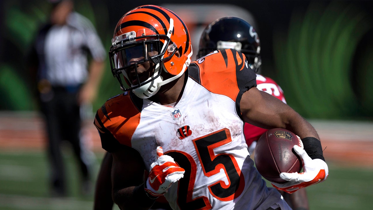 Hue Jackson nervous about Giovani Bernard as a returner