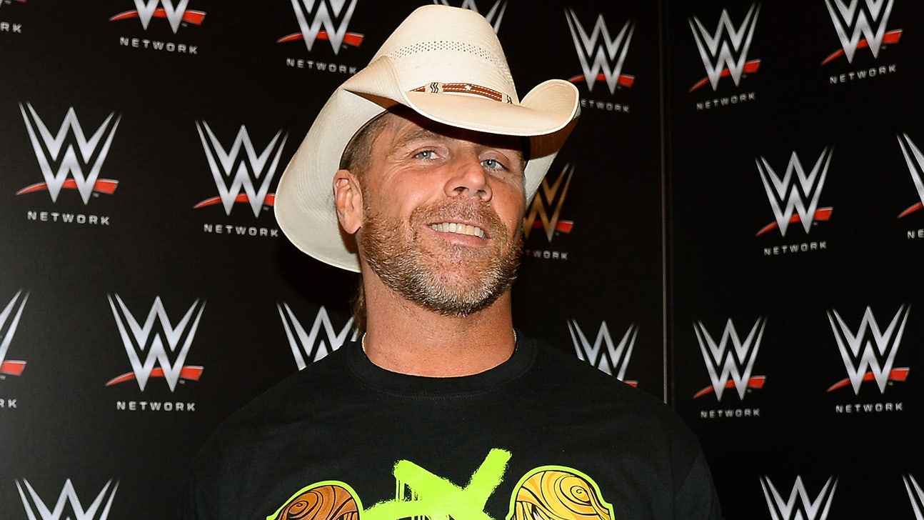 Shawn Michaels is heading to Pittsburgh to attend Game 5 of Lightning-Penguins