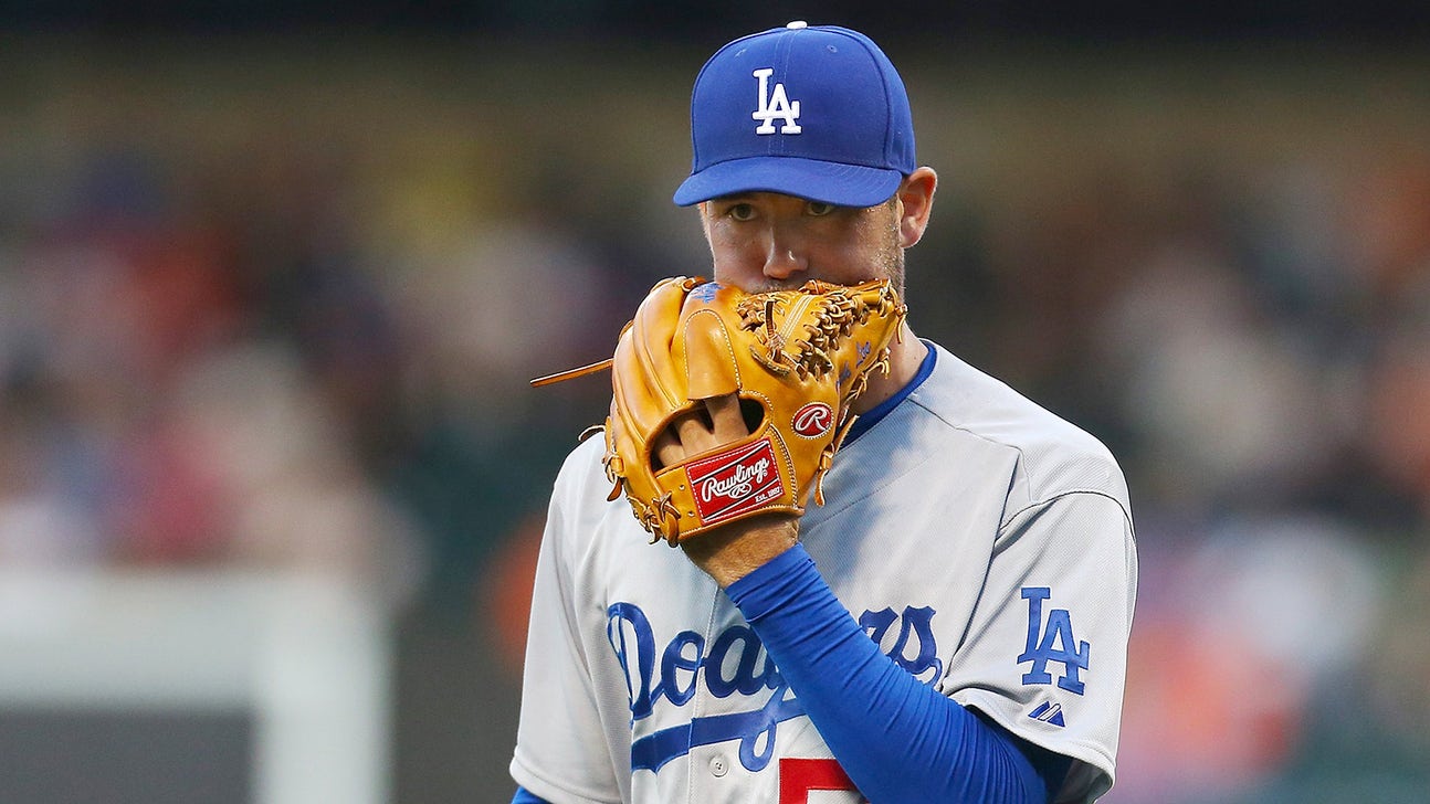 Dodgers pitching prospect Zach Lee not ruling out return to football