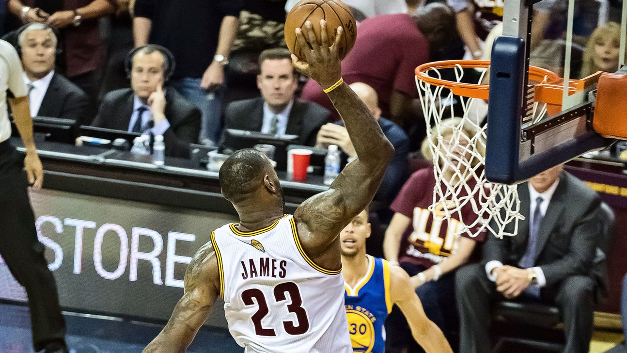 LeBron shakes Cleveland with monster alley-oop slam