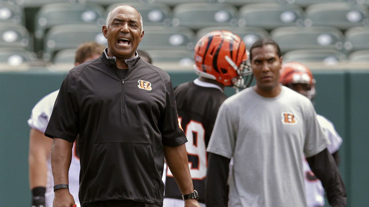 Coach Houshmandzadeh bringing experience to Bengals
