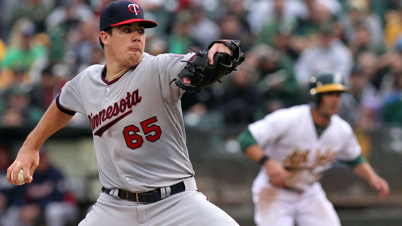 Twins rookie May endures unfortunate debut