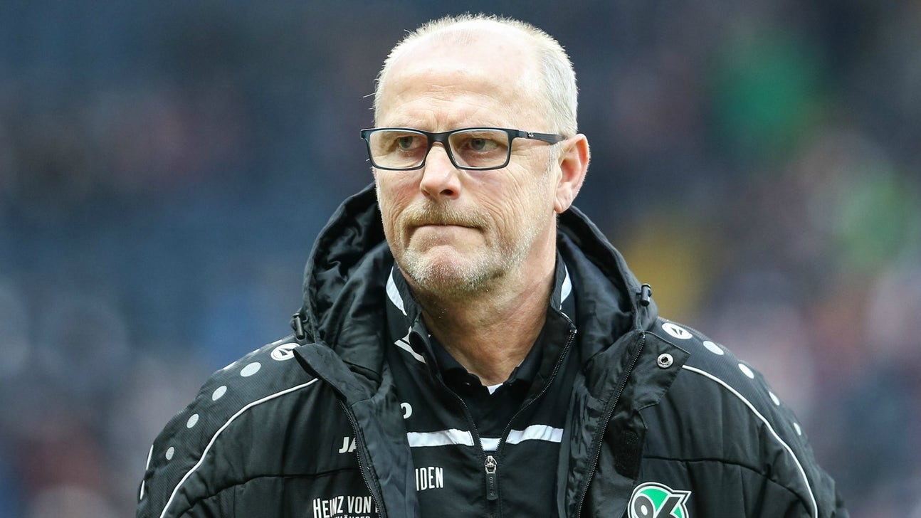 Struggling Hannover fire Thomas Schaaf as coach