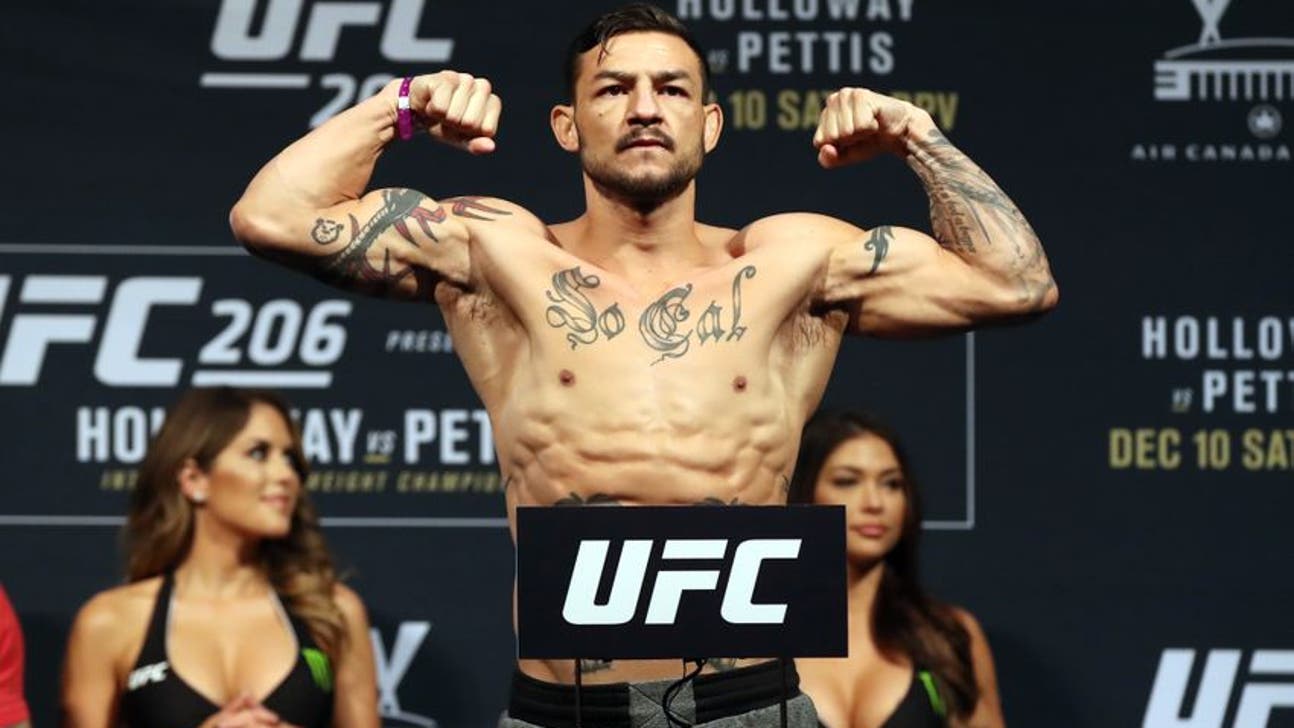 UFC 206 Results: Cub Swanson Outlasts Doo Ho Choi In Wild Affair