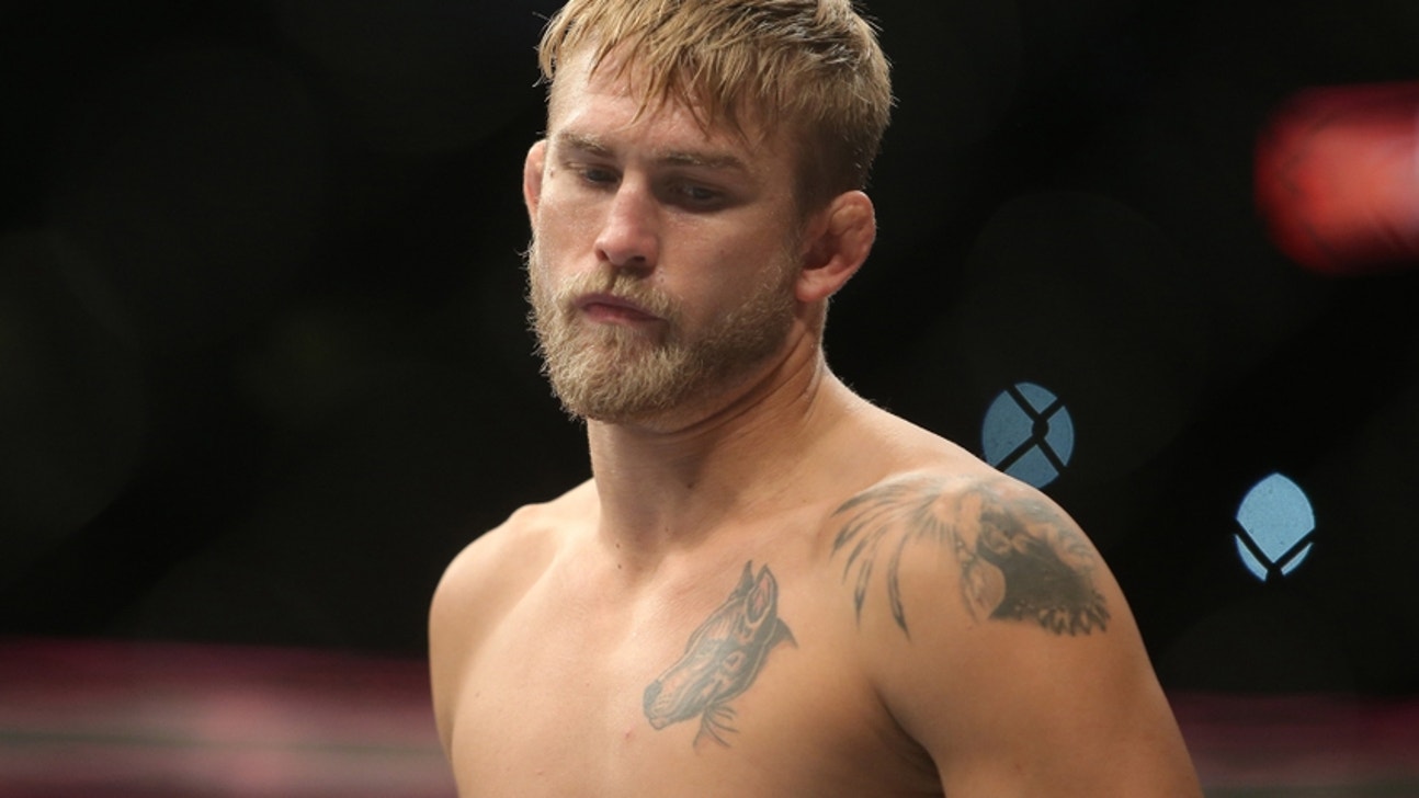 Alexander Gustafsson out with back injury; no timetable for return