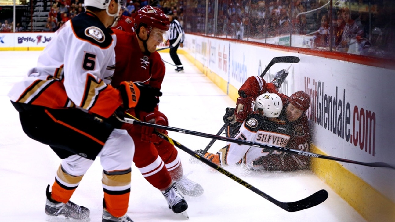 Arizona Coyotes' Christian Dvorak Shined Against Ducks