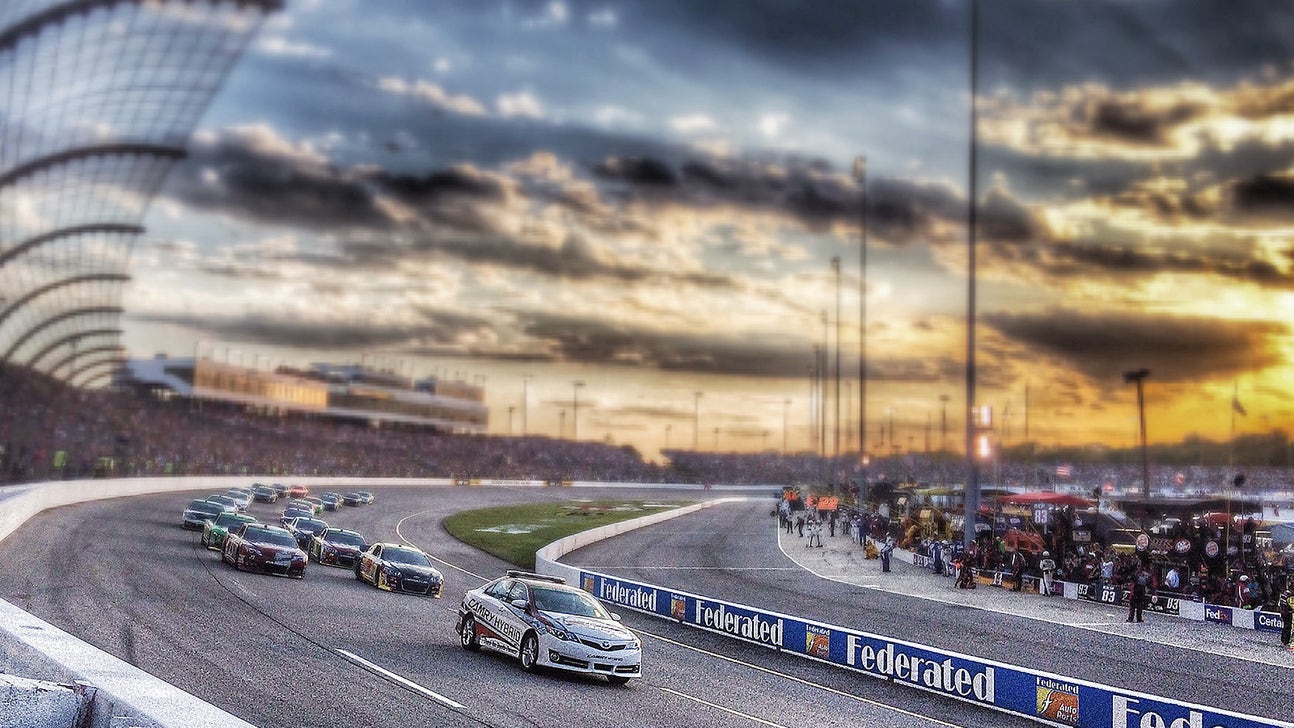 Toyota to provide first hydrogen-fueled NASCAR pace car