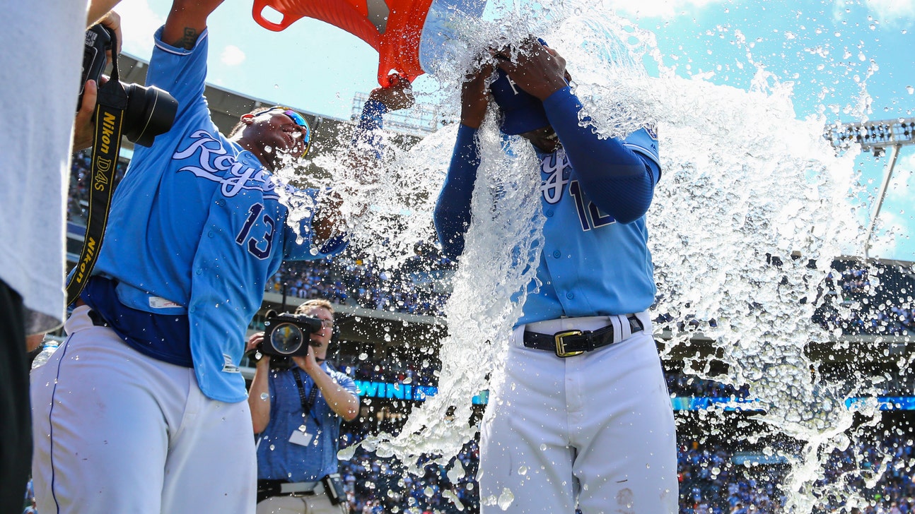 Soler's go-ahead home run lifts Royals over A's