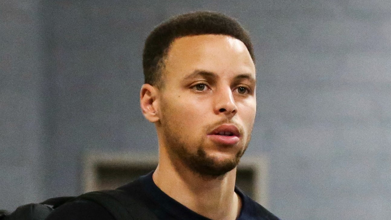 Steph Curry spends Friday night watching David Ortiz, Carlos Correa