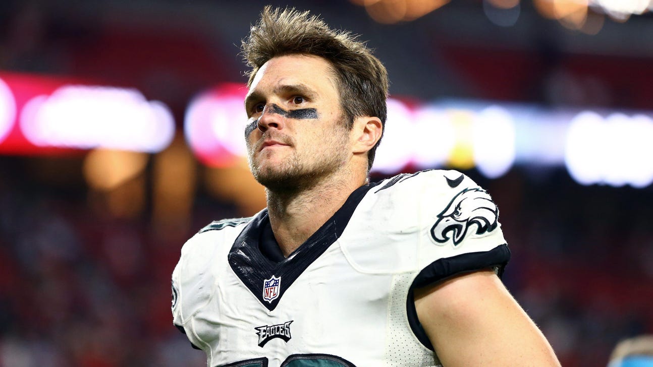 Torn pecs make Vikings take closer look at lifting regimen