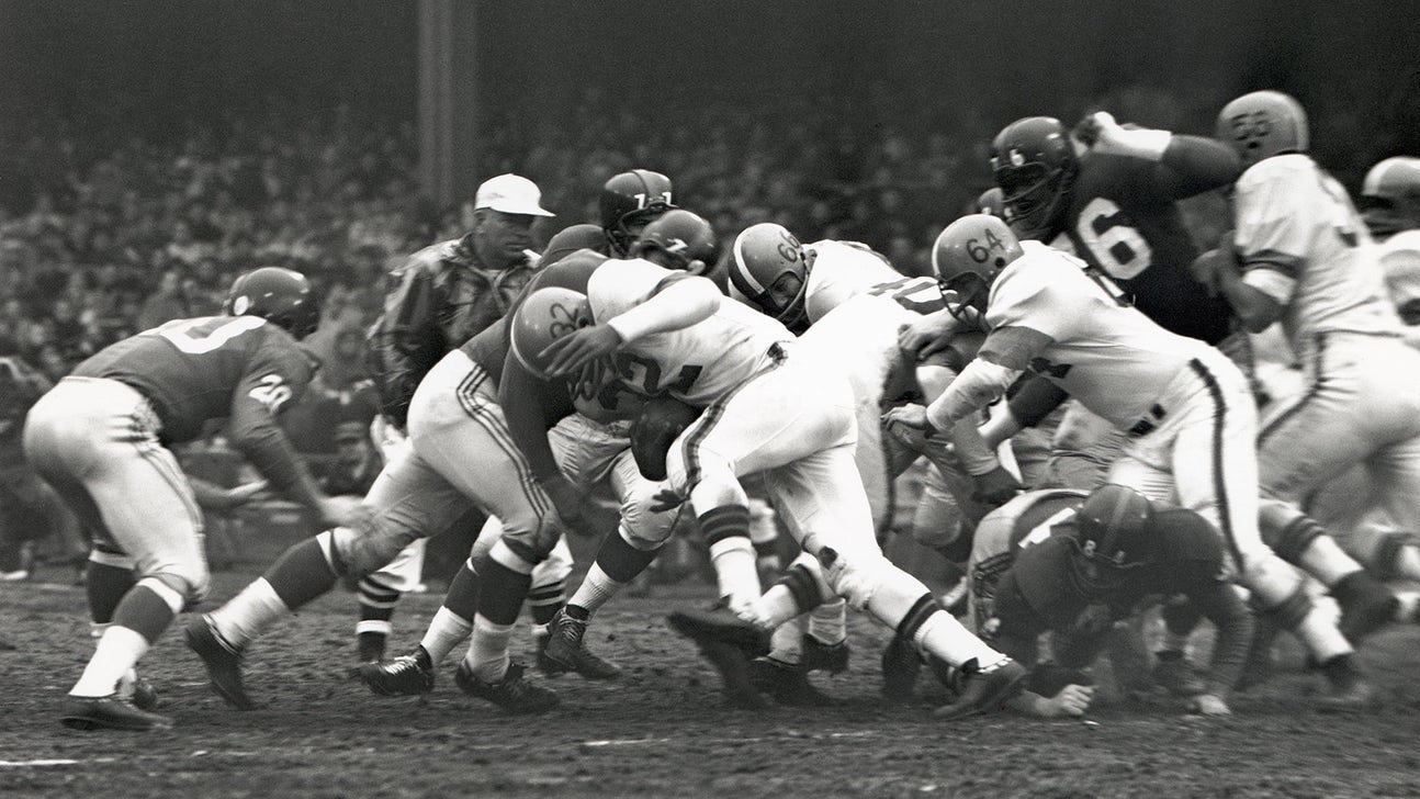 Ed 'Big Mo' Modzelewski, former Browns fullback, dies at age 86