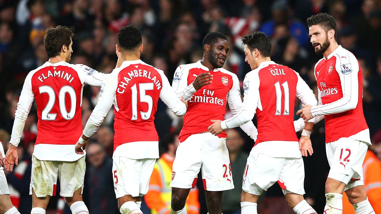 Arsenal down Sunderland to go second in Premier League
