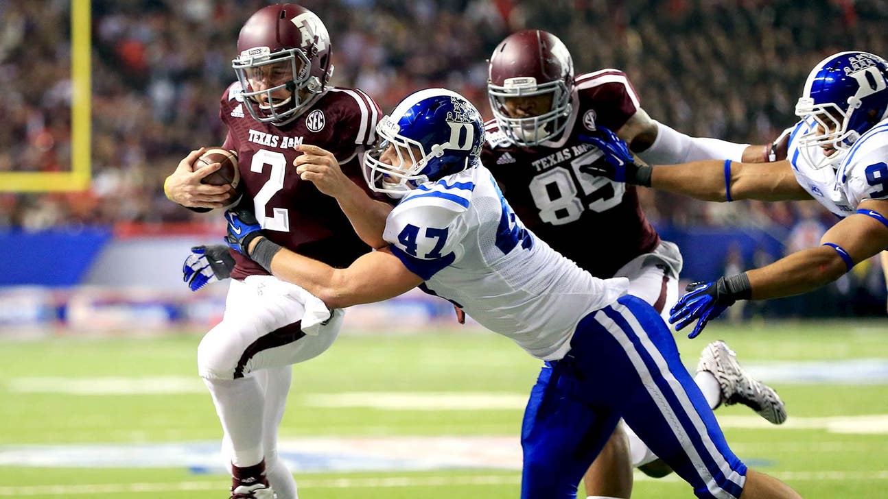 Duke LB David Helton receives University Scholar Athlete award