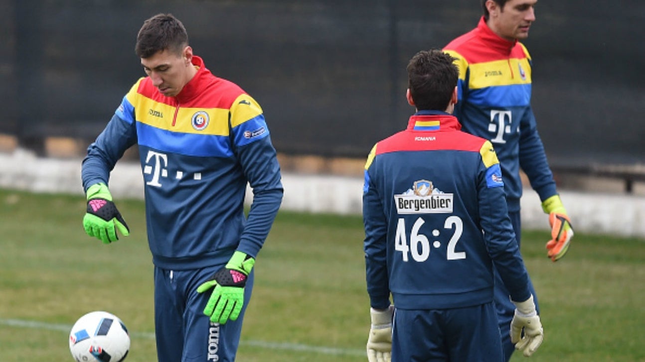 The Romanian national soccer team wore math equations on their jerseys