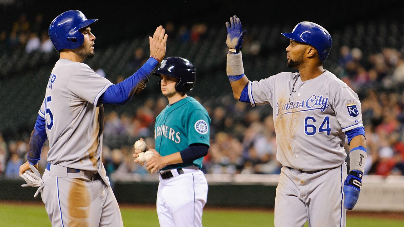Royals sign Hosmer, Hochevar and Bonifacio to avoid arbitration