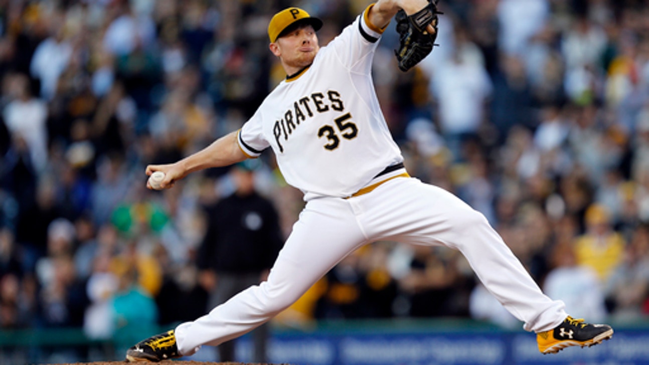 Pirates avoid arbitration with 6 players, including Melancon