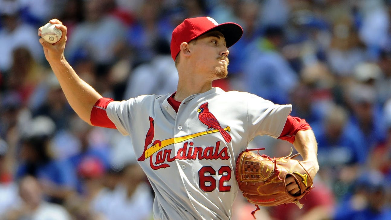 Cardinals recall Weaver, option Mayers to Memphis