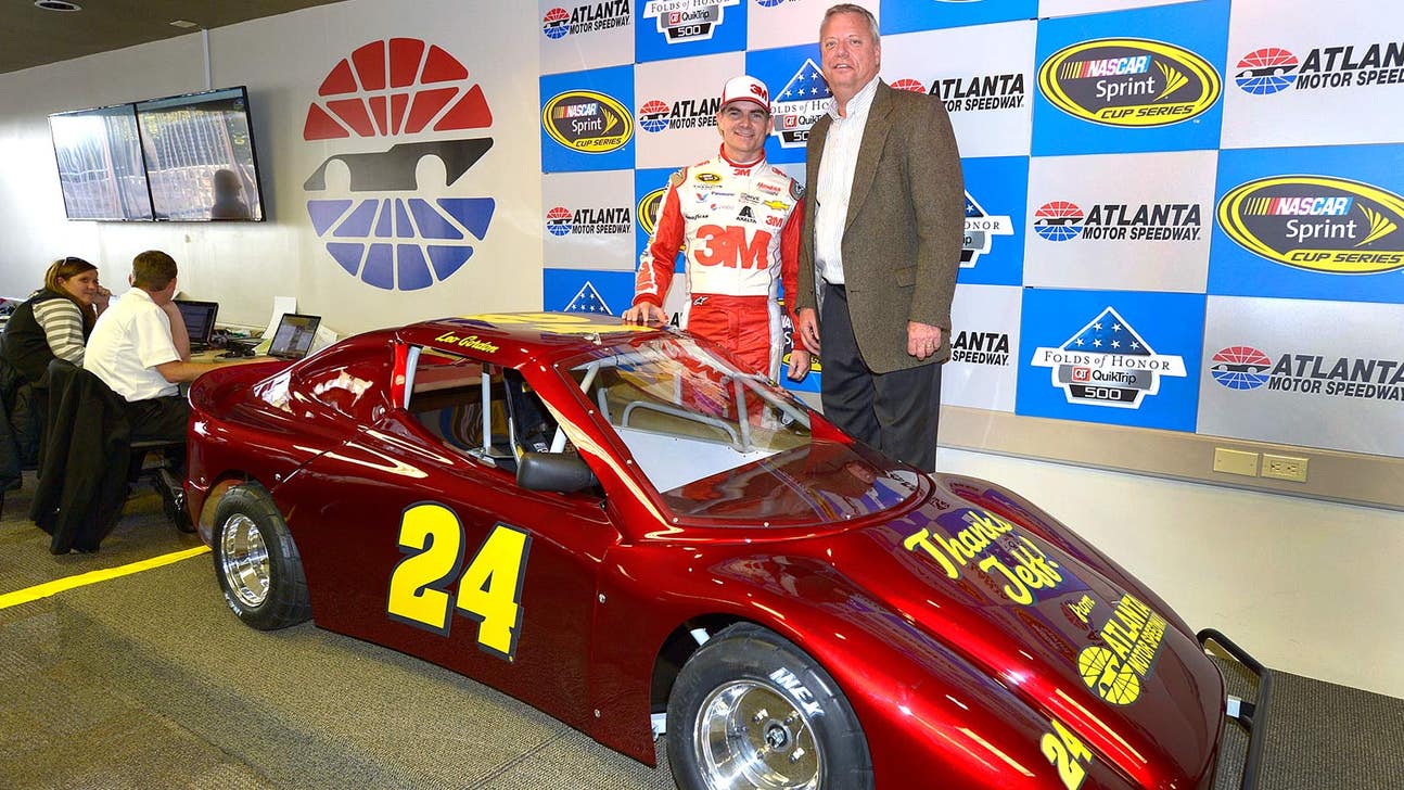 Atlanta Motor Speedway gives Jeff Gordon special gift for son Leo