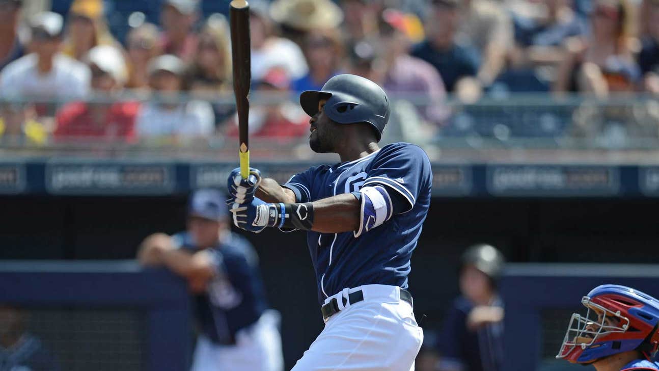 Padres' offense explodes in 17-5 rout of Rangers