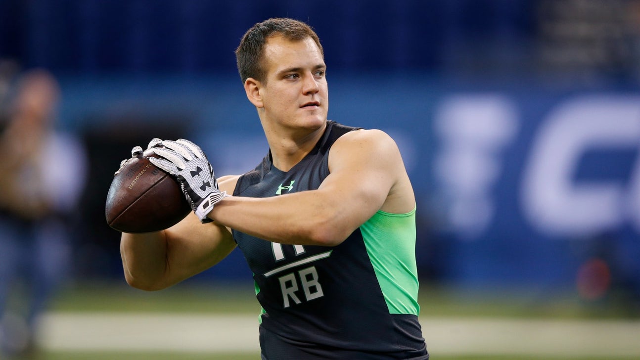 Pats sign Rob Gronkowski's baby brother