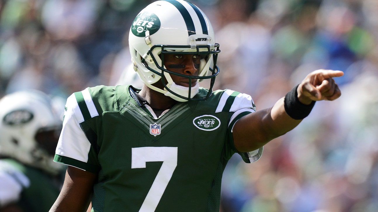 Geno Smith practices for first time since suffering broken jaw