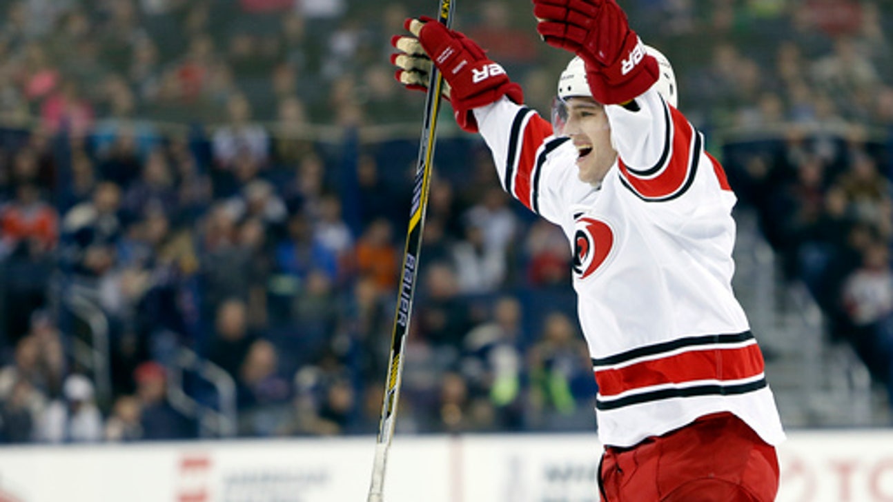 Big third period leads Hurricanes past Blue Jackets 3-2