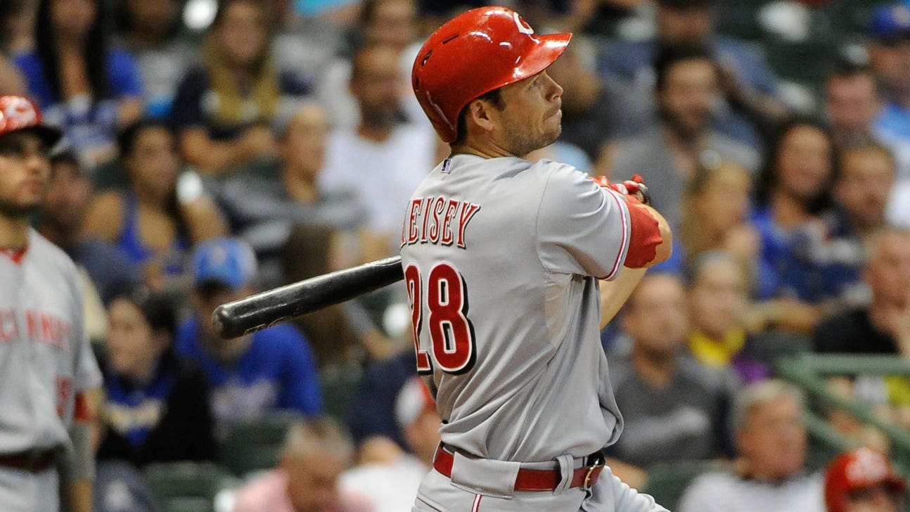 Heisey jumping out at Reds spring training