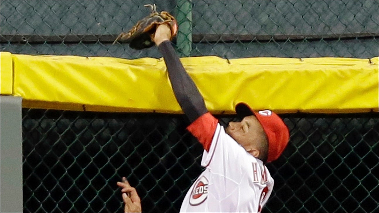 Watch Billy Hamilton make another great catch