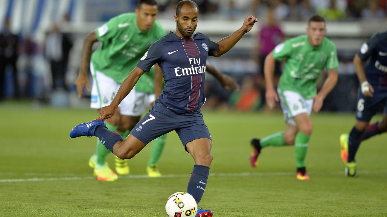 Manchester United plot move for PSG star
